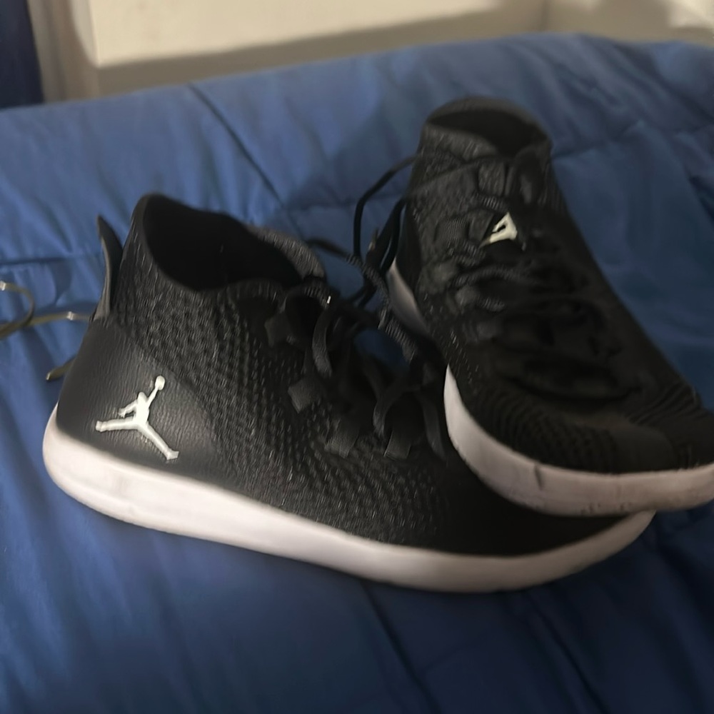 Size 10 Jordans basketball shoe.